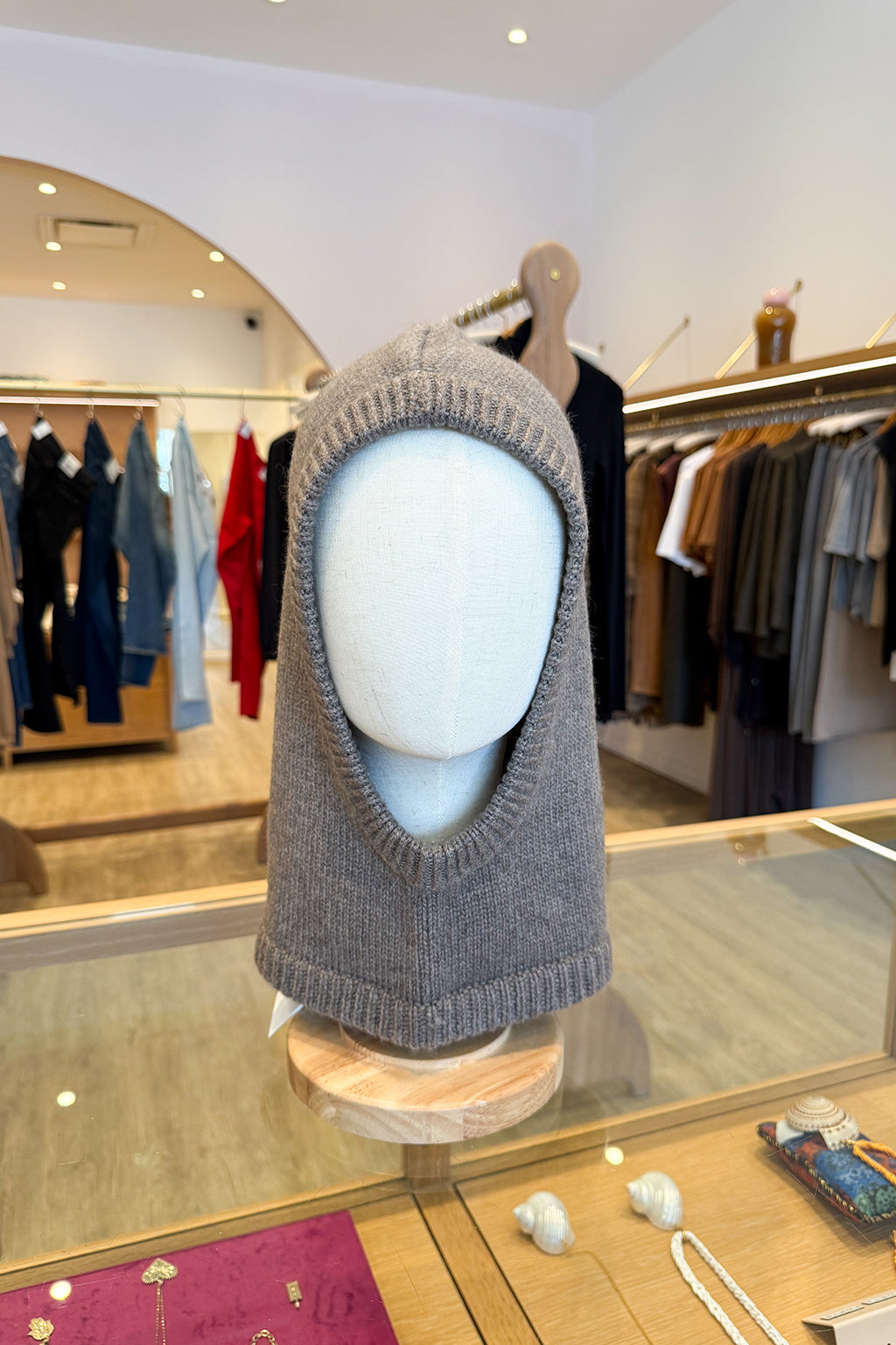 THE ASTRI CASHMERE HOOD
