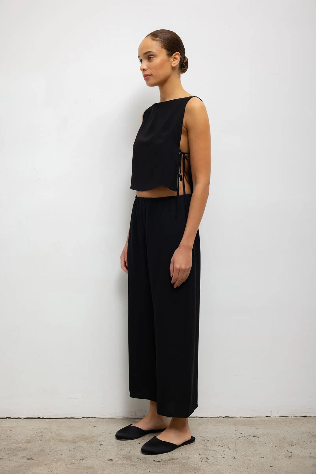ARI BOATNECK TIE TOP