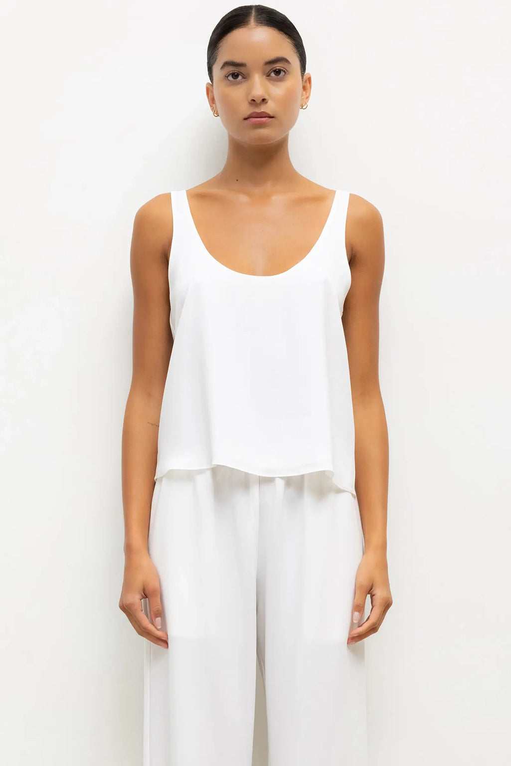 ARI SCOOP NECK TANK