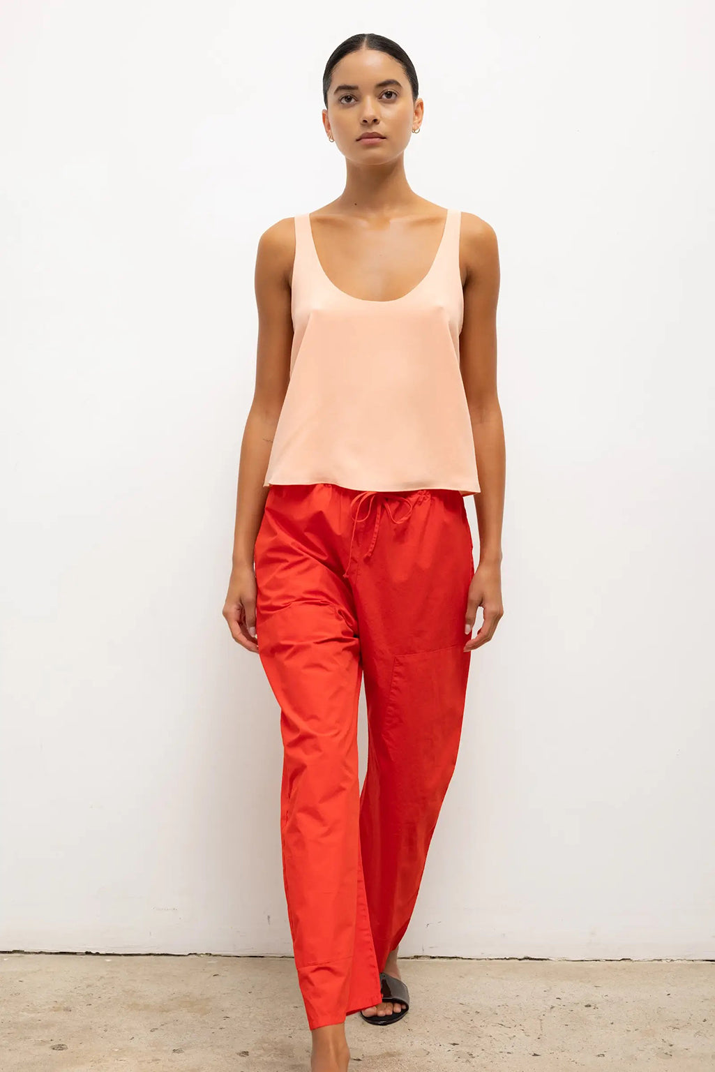 ARI SCOOP NECK TANK