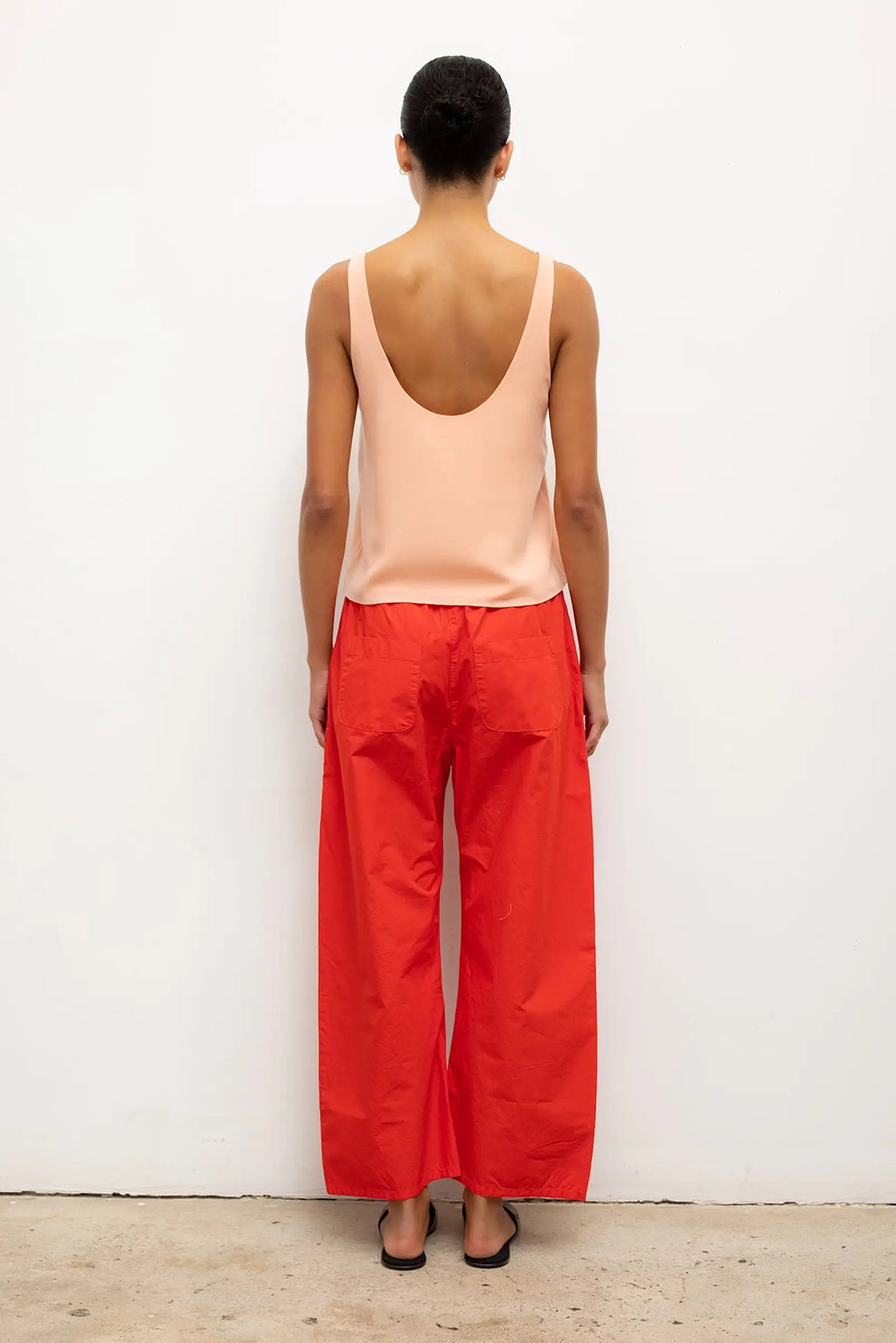 ARI SCOOP NECK TANK