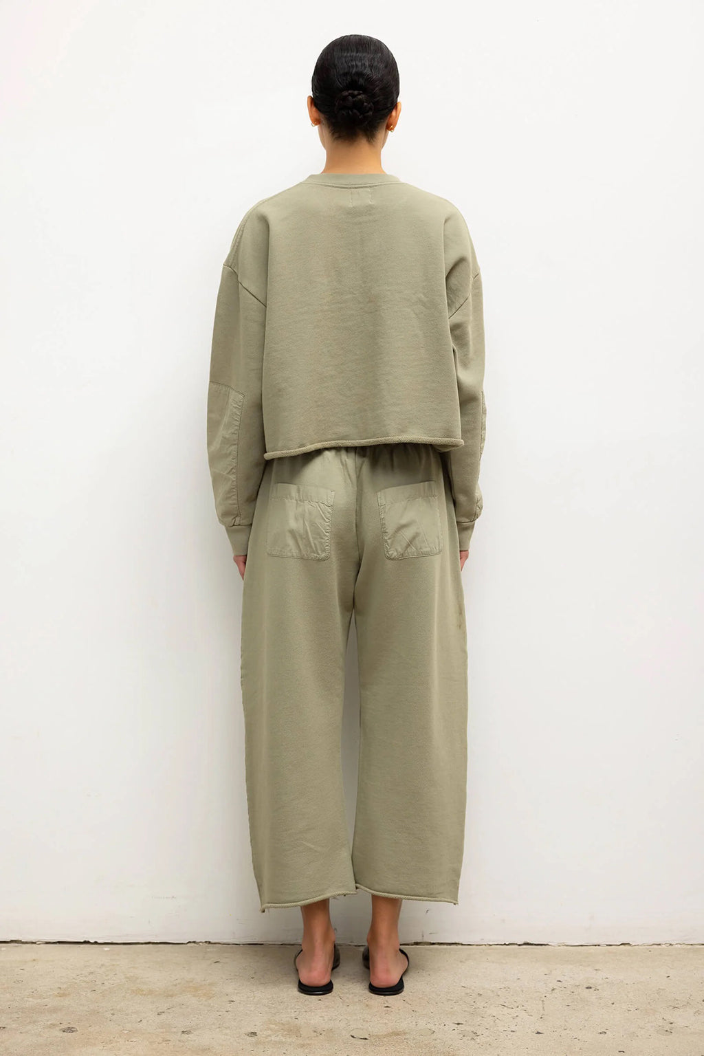JAMIE PATCH CREW NECK SWEATER