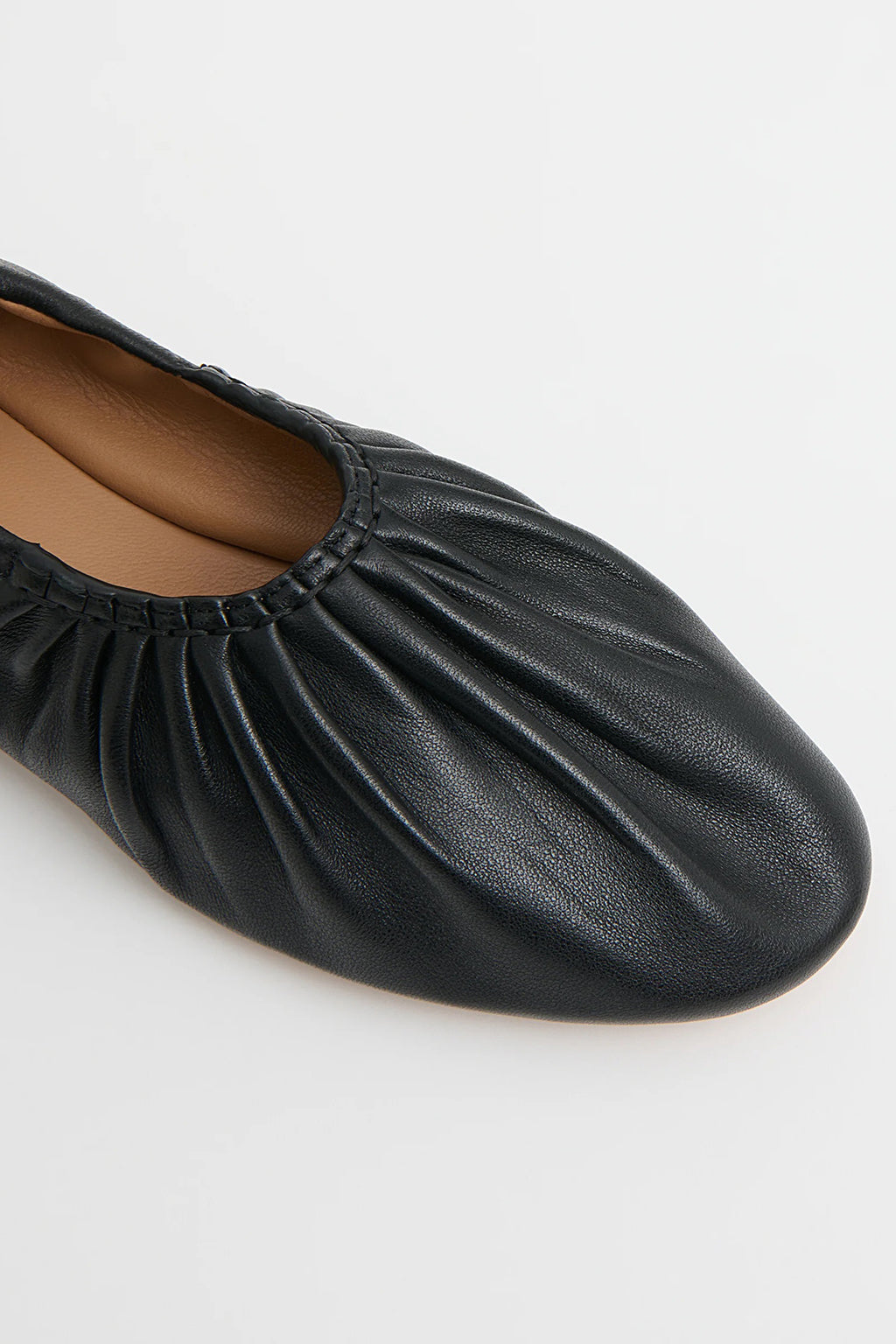 RUCHED BALLERINA FLAT