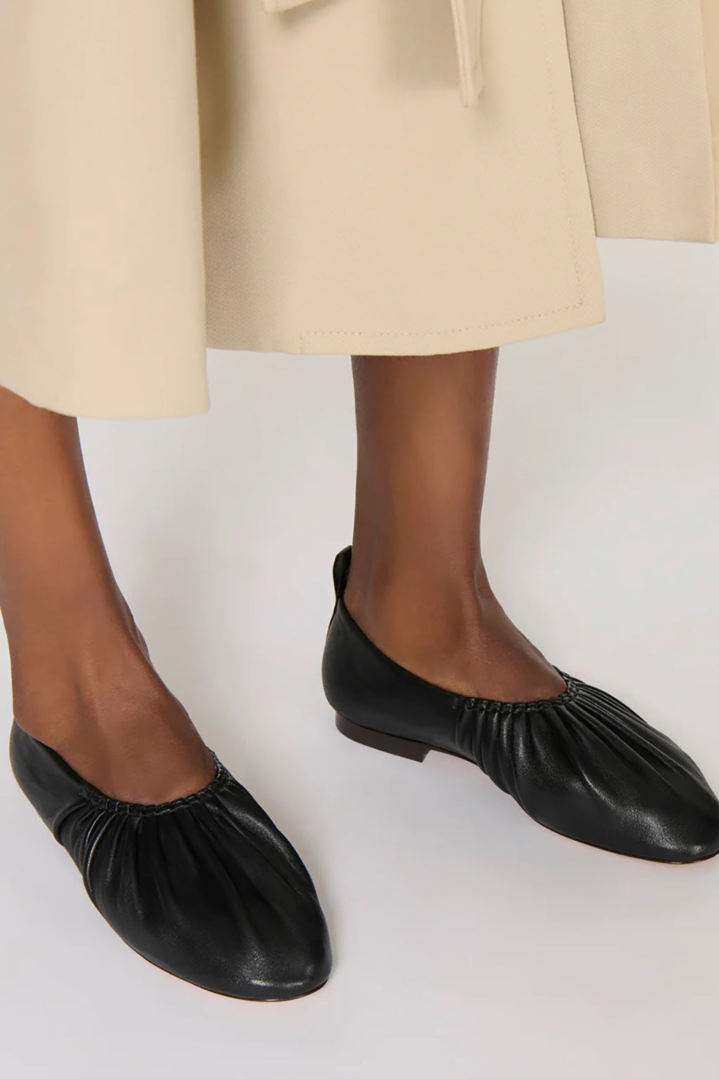 RUCHED BALLERINA FLAT
