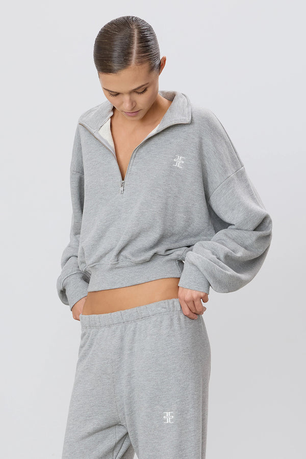 CROPPED HALF ZIP SWEATSHIRT