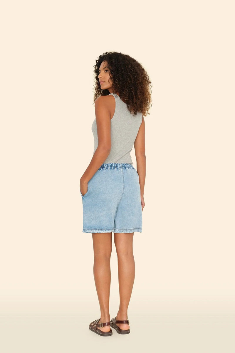 SASCHA DENIM SHORT